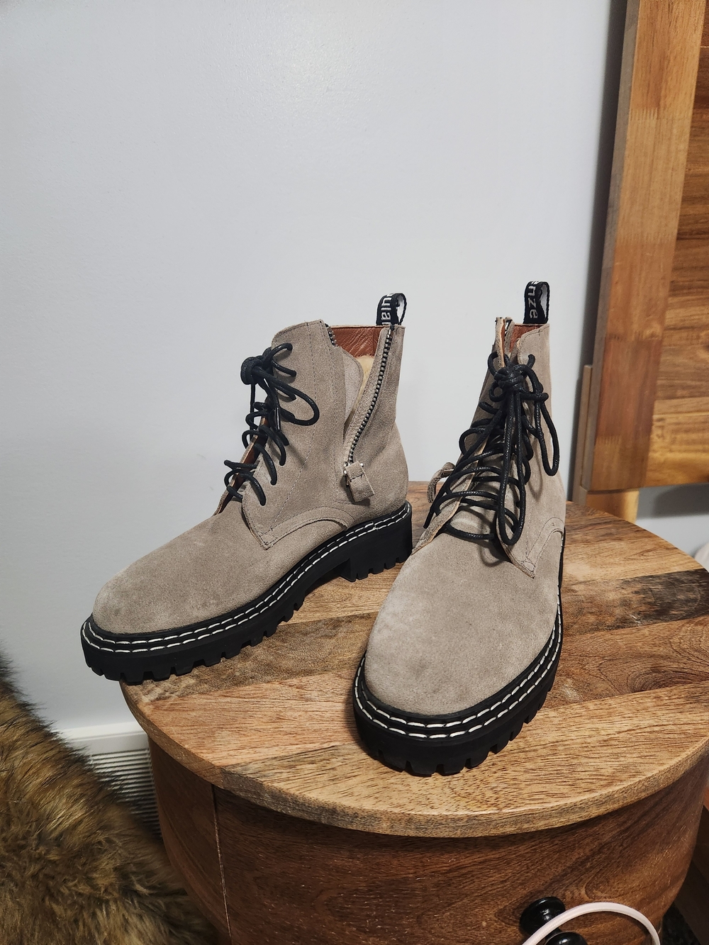 Suede Shearling Lined Combat Ankle Boots Side Zip Lug Sole Taupe Grey  EU 36.5